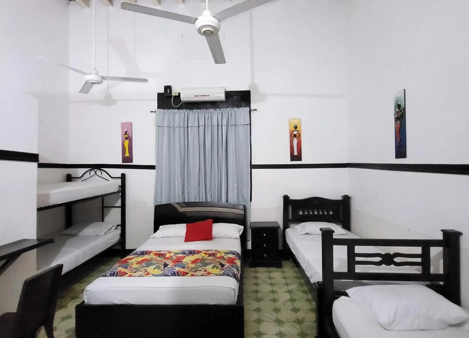 Hotel Colonial Santa Marta  Colombia